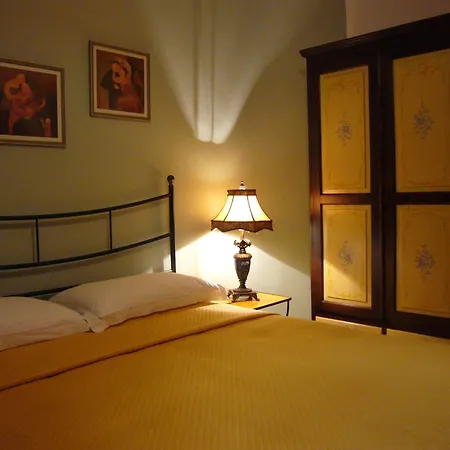 Alojamento de Acomodação e Pequeno-almoço Residenza Del Turista