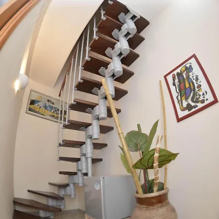 Alojamento de Acomodação e Pequeno-almoço Residenza Del Turista 3*