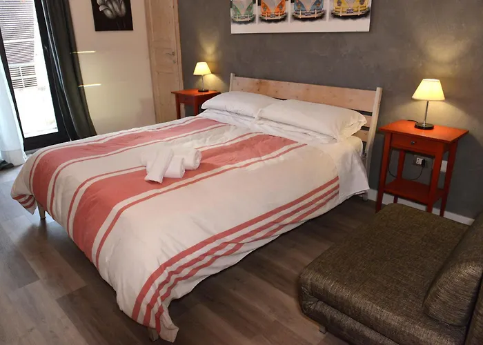 B&B Residenza Del Turista 카타니아